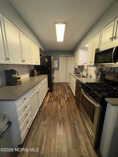 Tiny photo for 6054 Atwell Road, Toledo, OH 43613 (MLS # 10003756)