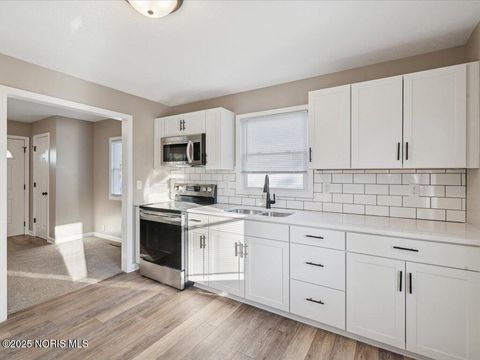Tiny photo for 3315 Terrace Lane, Findlay, OH 45840 (MLS # 10000129)