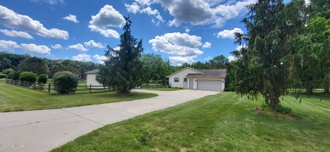 Tiny photo for 6170 County Road 2, Swanton, OH 43558 (MLS # 10009663)