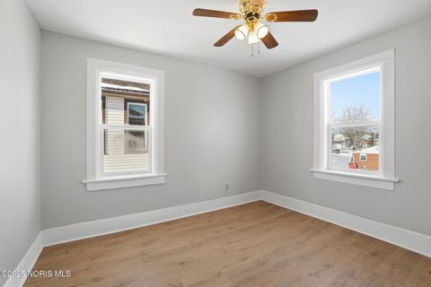 Tiny photo for 120 Stanley Avenue, Findlay, OH 45840 (MLS # 10002224)