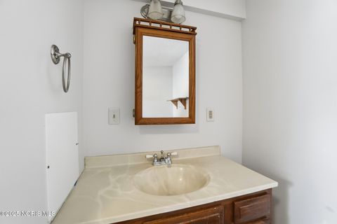 Tiny photo for 120 Stanley Avenue, Findlay, OH 45840 (MLS # 10002224)