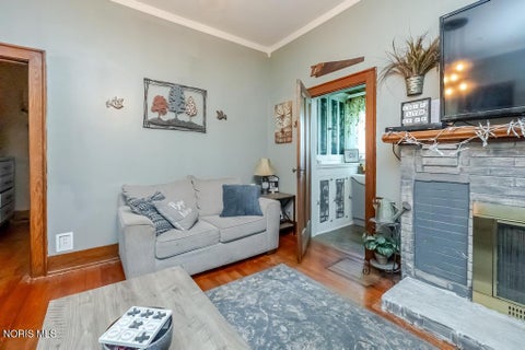 Tiny photo for 449 College Avenue, Fostoria, OH 44830 (MLS # 10008677)