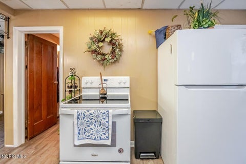 Tiny photo for 449 College Avenue, Fostoria, OH 44830 (MLS # 10008677)