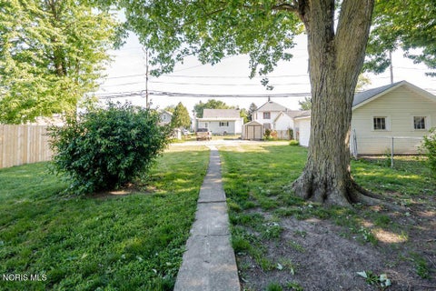 Tiny photo for 449 College Avenue, Fostoria, OH 44830 (MLS # 10008677)