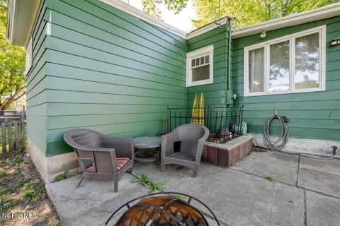 Tiny photo for 449 College Avenue, Fostoria, OH 44830 (MLS # 10008677)