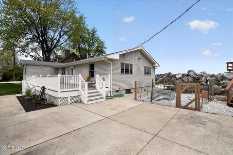 Tiny photo for 12205 Lagoon Drive, Curtice, OH 43412 (MLS # 10007419)
