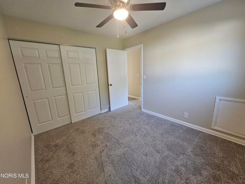 Tiny photo for 2831 E Glenn Street, Toledo, OH 43613 (MLS # 10007926)