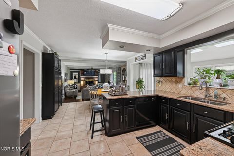 Tiny photo for 7003 Shadowcreek Drive, Maumee, OH 43537 (MLS # 10007327)