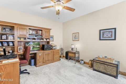 Tiny photo for 1404 Turnberry Ct. CT, Bowling Green, OH 43402 (MLS # 10012592)