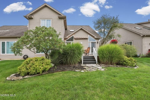 Tiny photo for 1404 Turnberry Ct. CT, Bowling Green, OH 43402 (MLS # 10012592)