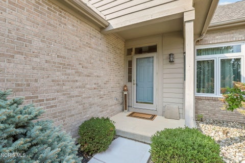Tiny photo for 1404 Turnberry Ct. CT, Bowling Green, OH 43402 (MLS # 10012592)