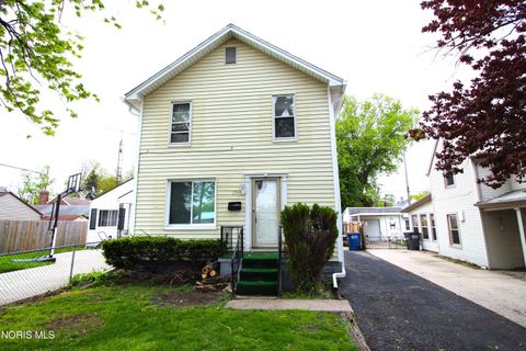 Tiny photo for 2544 110th Street, Toledo, OH 43611 (MLS # 10006937)