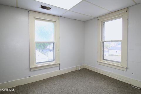 Tiny photo for 2544 110th Street, Toledo, OH 43611 (MLS # 10006937)