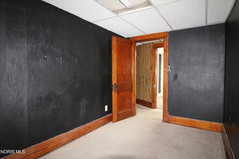 Tiny photo for 2544 110th Street, Toledo, OH 43611 (MLS # 10006937)