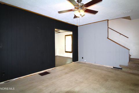 Tiny photo for 2544 110th Street, Toledo, OH 43611 (MLS # 10006937)