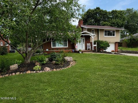 Tiny photo for 1022 Scribner Street, Maumee, OH 43537 (MLS # 10010888)