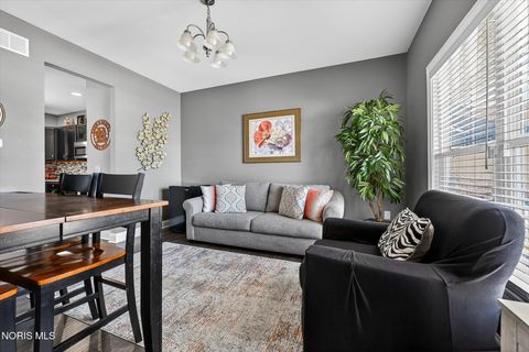 Tiny photo for 164 Hidden Village Lane, Holland, OH 43528 (MLS # 10004285)