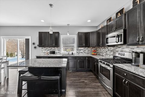 Tiny photo for 164 Hidden Village Lane, Holland, OH 43528 (MLS # 10004285)