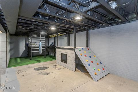 Tiny photo for 1118 Sandpiper Lane, Bowling Green, OH 43402 (MLS # 10005800)