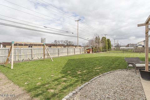 Tiny photo for 1118 Sandpiper Lane, Bowling Green, OH 43402 (MLS # 10005800)