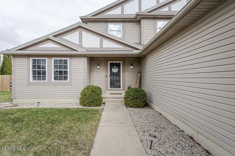 Tiny photo for 1118 Sandpiper Lane, Bowling Green, OH 43402 (MLS # 10005800)