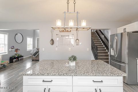 Tiny photo for 1118 Sandpiper Lane, Bowling Green, OH 43402 (MLS # 10005800)