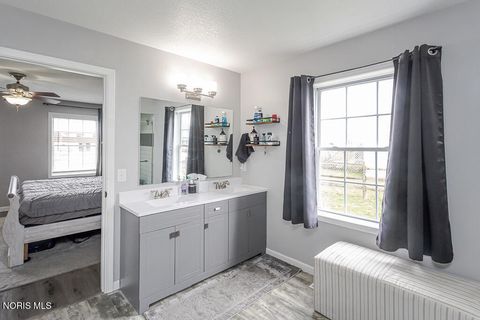 Tiny photo for 1118 Sandpiper Lane, Bowling Green, OH 43402 (MLS # 10005800)