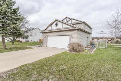 Tiny photo for 1118 Sandpiper Lane, Bowling Green, OH 43402 (MLS # 10005800)