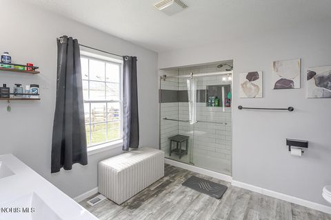 Tiny photo for 1118 Sandpiper Lane, Bowling Green, OH 43402 (MLS # 10005800)