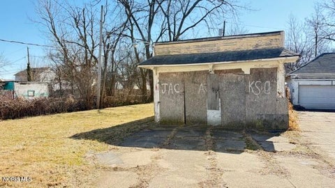 Tiny photo for 923 W Woodruff Avenue, Toledo, OH 43606 (MLS # 10013019)