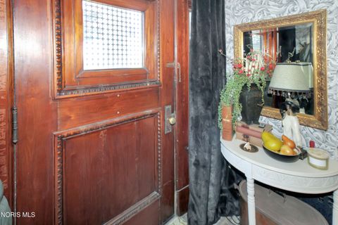 Tiny photo for 504 E Perry Street, Port Clinton, OH 43452 (MLS # 10009585)