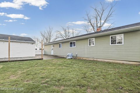 Tiny photo for 24576 Stony Ridge Road, Perrysburg, OH 43551 (MLS # 10002776)