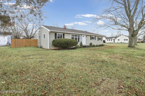 Tiny photo for 24576 Stony Ridge Road, Perrysburg, OH 43551 (MLS # 10002776)