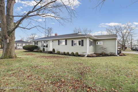 Tiny photo for 24576 Stony Ridge Road, Perrysburg, OH 43551 (MLS # 10002776)