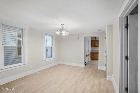 Tiny photo for 937 Prouty Avenue, Toledo, OH 43609 (MLS # 10004344)