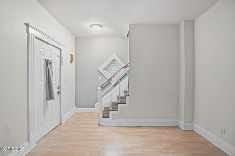 Tiny photo for 937 Prouty Avenue, Toledo, OH 43609 (MLS # 10004344)