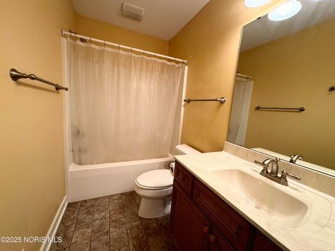 Tiny photo for 7641 Tournament Drive, Waterville, OH 43566 (MLS # 10000664)
