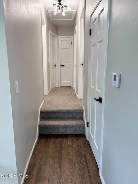 Tiny photo for 358 Crestway Drive, Oregon, OH 43616 (MLS # 10009024)