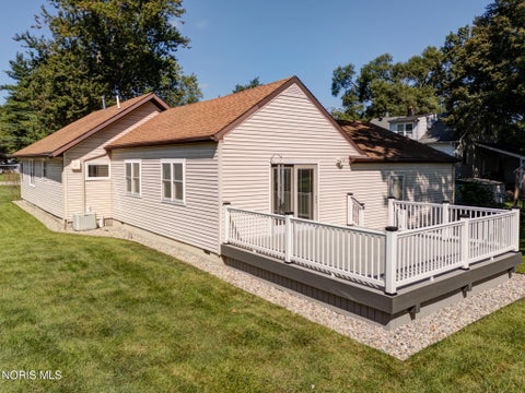 Tiny photo for 4325 Weckerly Road, Monclova, OH 43542 (MLS # 10012555)