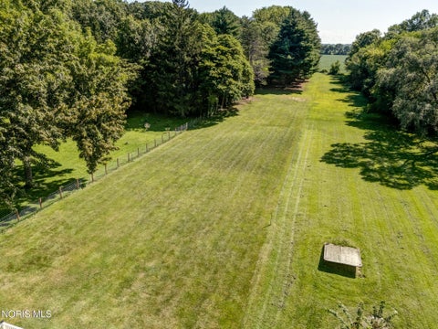 Tiny photo for 4325 Weckerly Road, Monclova, OH 43542 (MLS # 10012555)