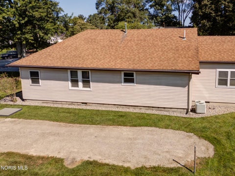 Tiny photo for 4325 Weckerly Road, Monclova, OH 43542 (MLS # 10012555)