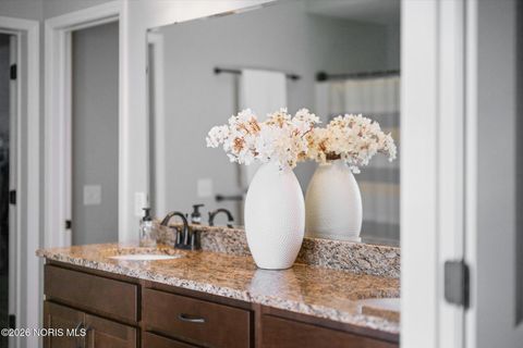 Tiny photo for 7844 Iron Horse Road, Monclova, OH 43542 (MLS # 10002789)