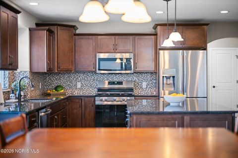 Tiny photo for 7844 Iron Horse Road, Monclova, OH 43542 (MLS # 10002789)