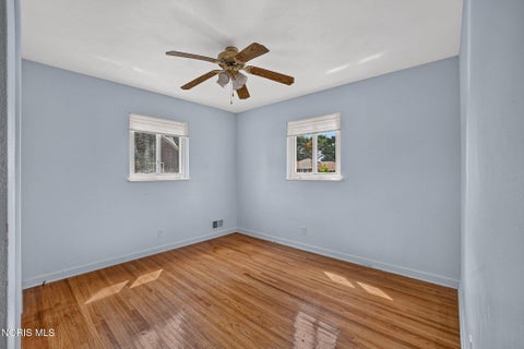 Tiny photo for 3145 Penrose Avenue, Toledo, OH 43614 (MLS # 10013022)