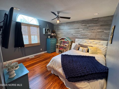 Tiny photo for 902 E Church Street, West Unity, OH 43570 (MLS # 10003907)