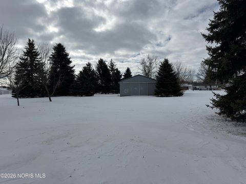 Tiny photo for 902 E Church Street, West Unity, OH 43570 (MLS # 10003907)