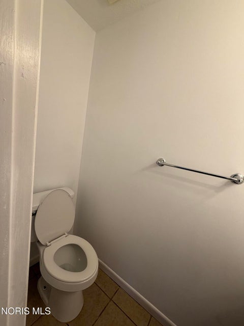 Tiny photo for 2550 W Village Drive #2550, Toledo, OH 43614 (MLS # 10012672)