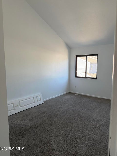 Tiny photo for 2550 W Village Drive #2550, Toledo, OH 43614 (MLS # 10012672)