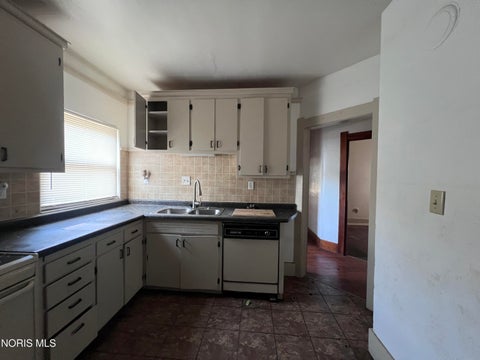 Tiny photo for 4157 N Lockwood Avenue #4155, Toledo, OH 43612 (MLS # 10012761)
