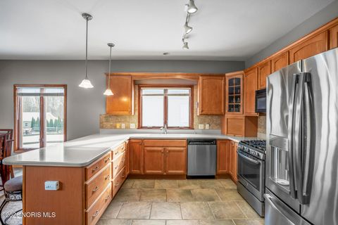 Tiny photo for 6517 E Saddle Bridge Drive, Whitehouse, OH 43571 (MLS # 10003613)